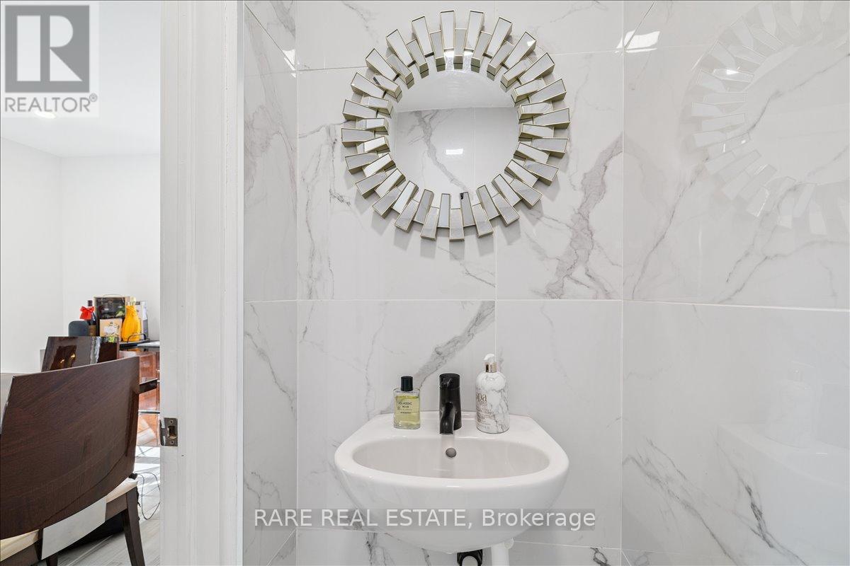 5709 Dorchester Road, Niagara Falls, Ontario  L2G 5S5 - Photo 8 - X13004594