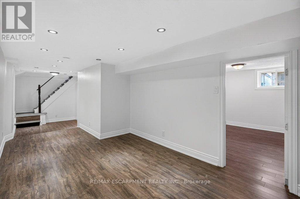 299 Britannia Avenue, Hamilton, Ontario  L8H 1Y2 - Photo 32 - X13004596