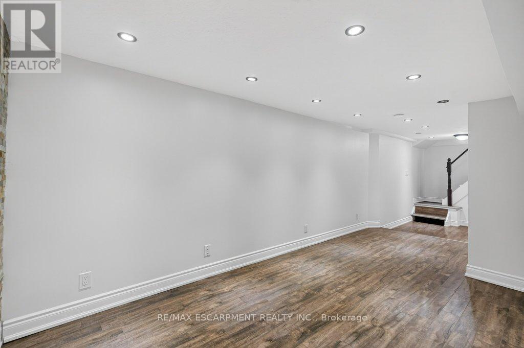 299 Britannia Avenue, Hamilton, Ontario  L8H 1Y2 - Photo 33 - X13004596