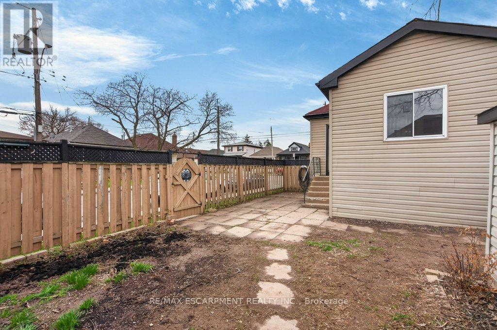 299 Britannia Avenue, Hamilton, Ontario  L8H 1Y2 - Photo 42 - X13004596