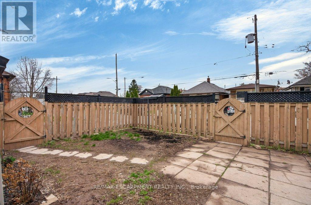 299 Britannia Avenue, Hamilton, Ontario  L8H 1Y2 - Photo 44 - X13004596