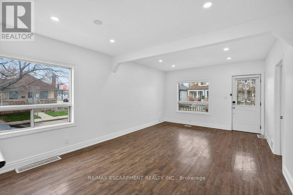 299 Britannia Avenue, Hamilton, Ontario  L8H 1Y2 - Photo 9 - X13004596