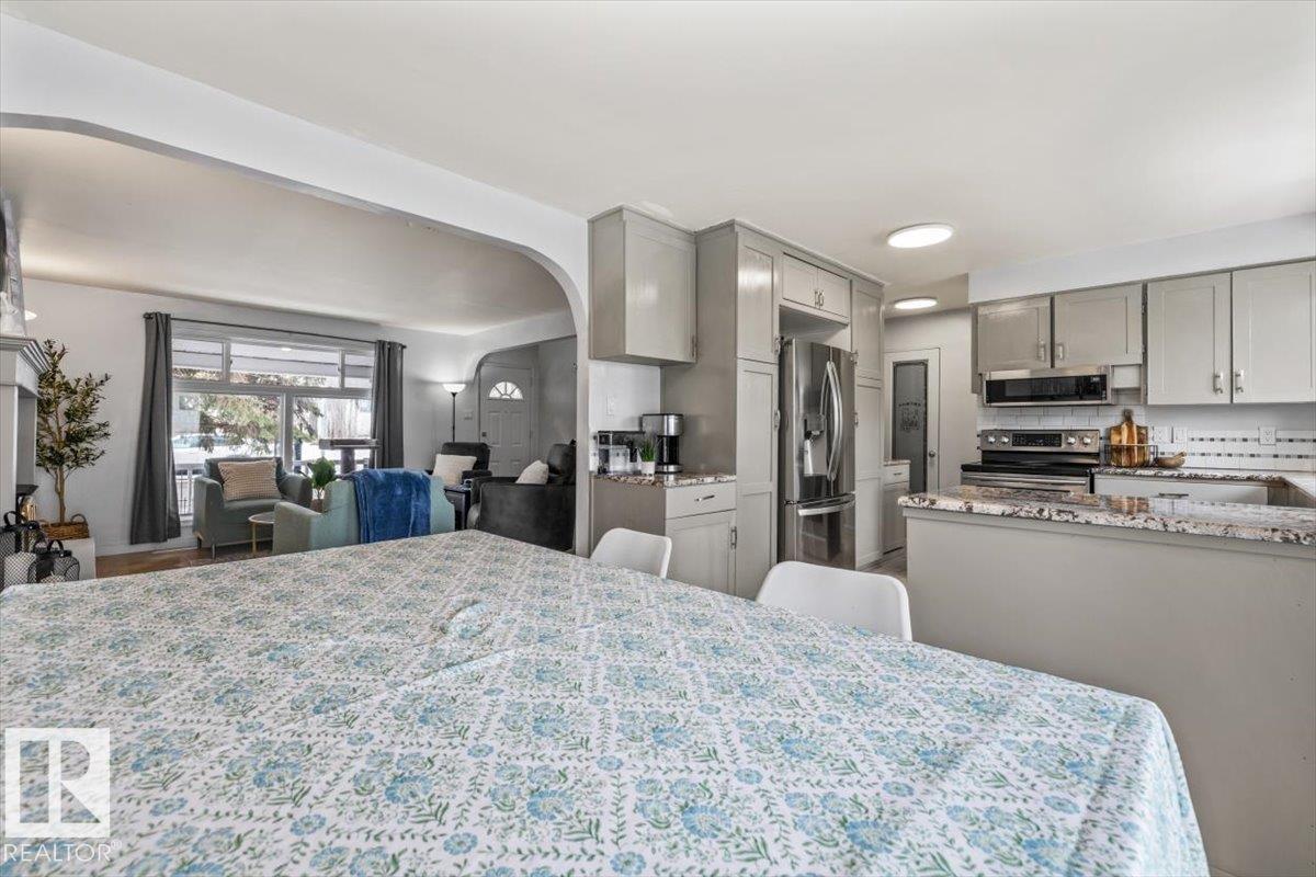 9304 128a Av Nw, Edmonton, Alberta  T5E 0J9 - Photo 9 - E4481971