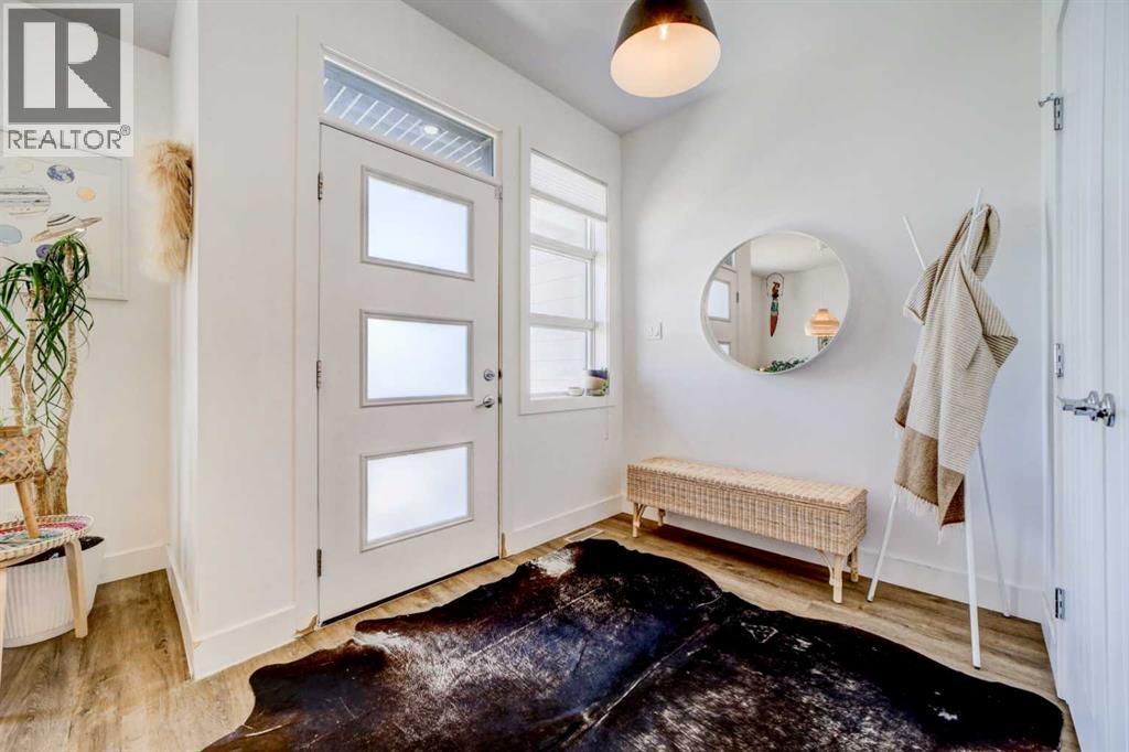 1020 17 Street S, Lethbridge, Alberta  T1K 1X6 - Photo 3 - A2302255