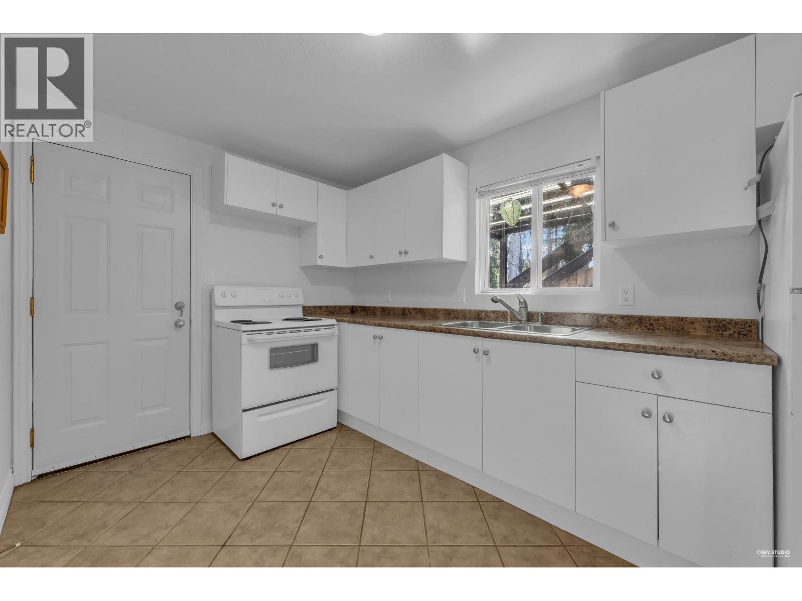 794 Adiron Avenue, Coquitlam, British Columbia  V3J 4K2 - Photo 19 - R3111268