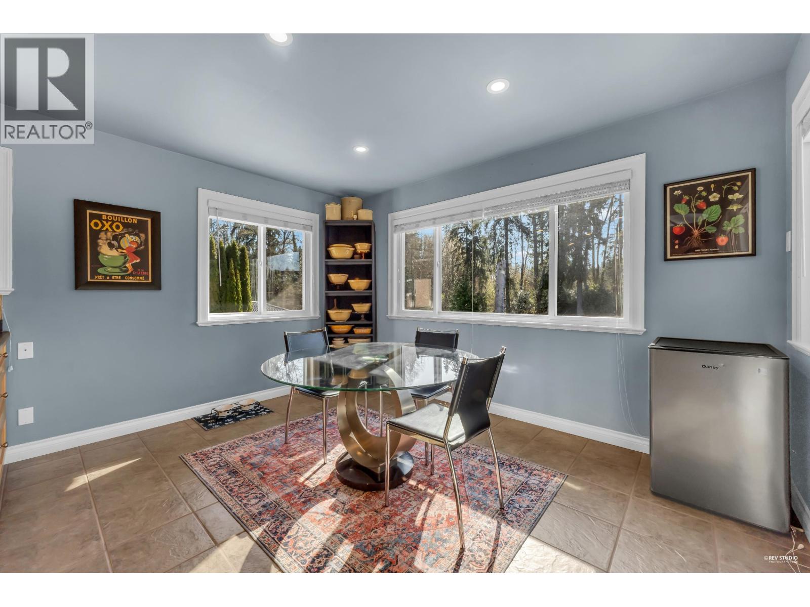 794 Adiron Avenue, Coquitlam, British Columbia  V3J 4K2 - Photo 3 - R3111268