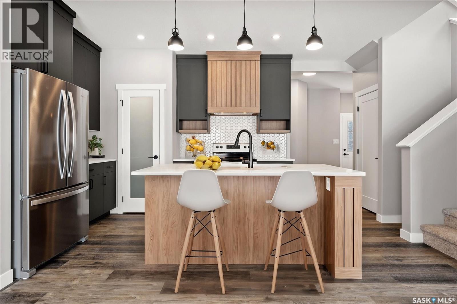 427 Yuel Crescent, Saskatoon, Saskatchewan  S7W 1N5 - Photo 2 - SK033044