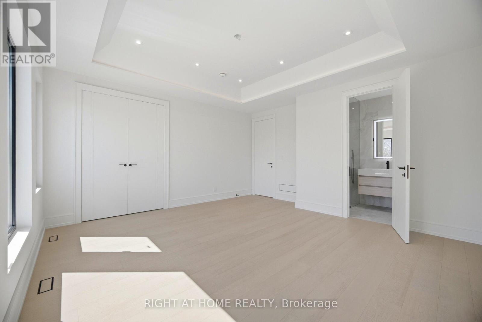 84 Mosley Street, Aurora, Ontario  L4G 1H1 - Photo 40 - N13002254