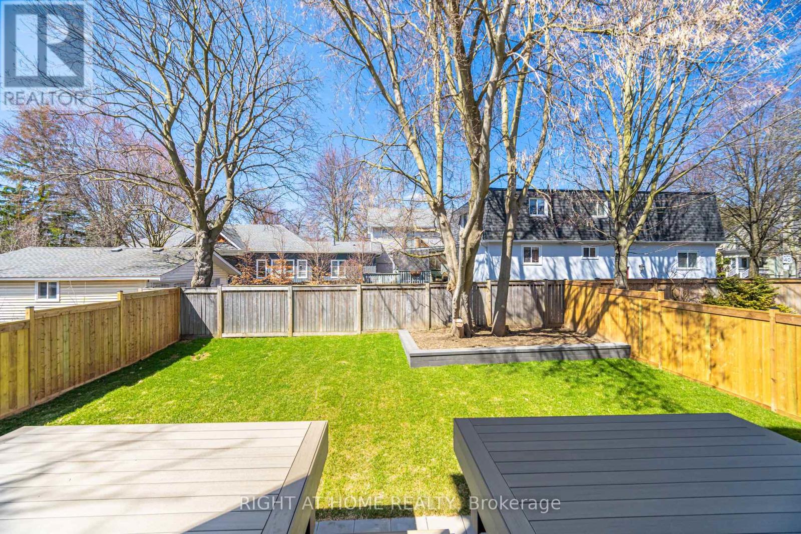 84 Mosley Street, Aurora, Ontario  L4G 1H1 - Photo 46 - N13002254