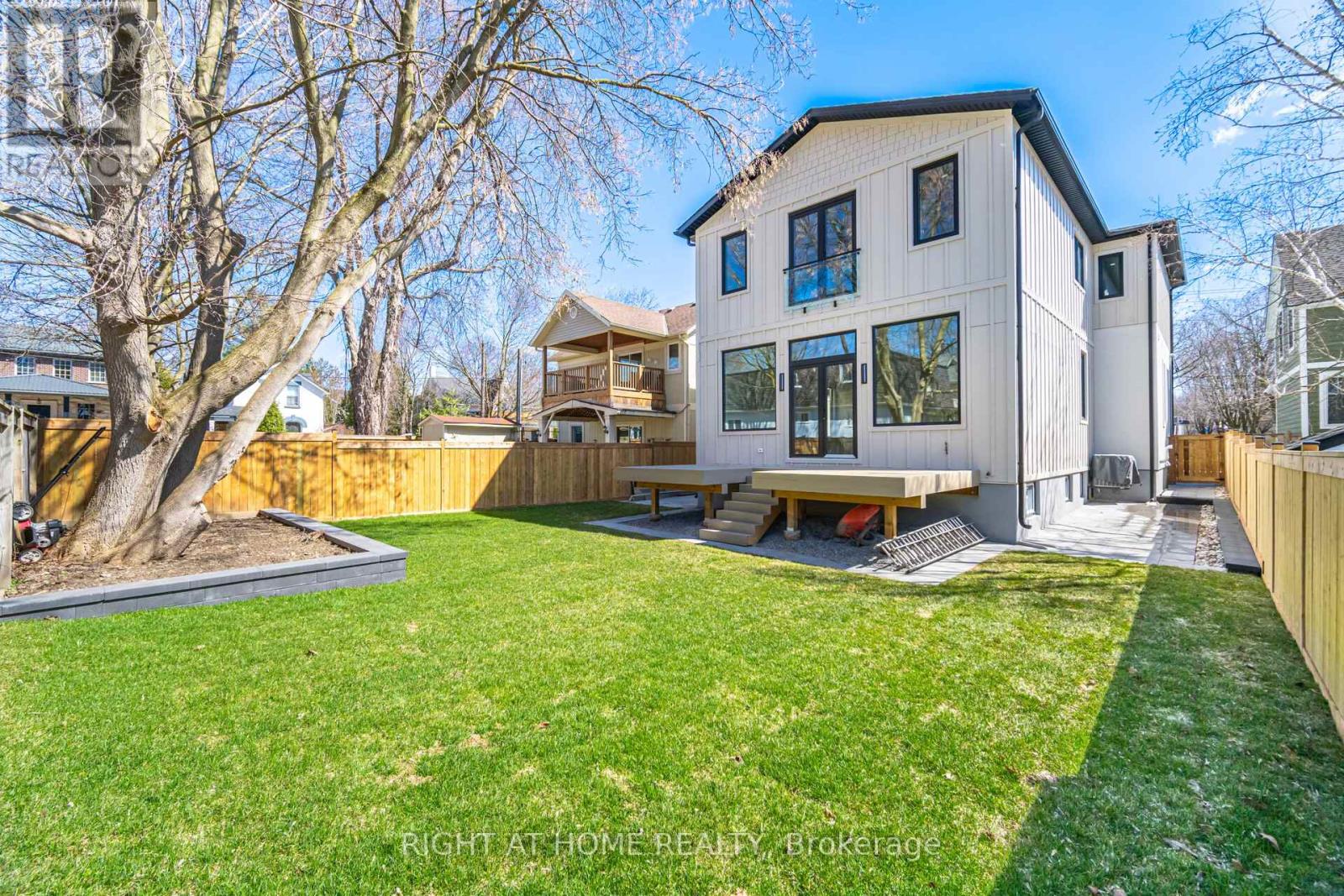 84 Mosley Street, Aurora, Ontario  L4G 1H1 - Photo 48 - N13002254