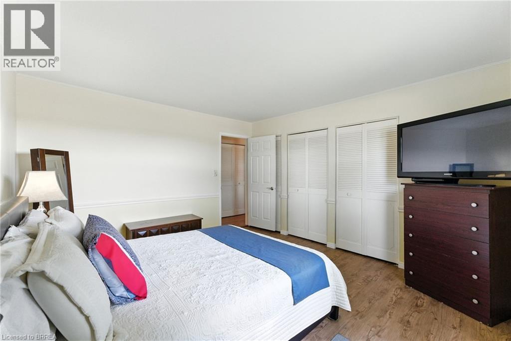 207 Robinson Road, Brantford, Ontario  N3T 5L7 - Photo 16 - 40821335