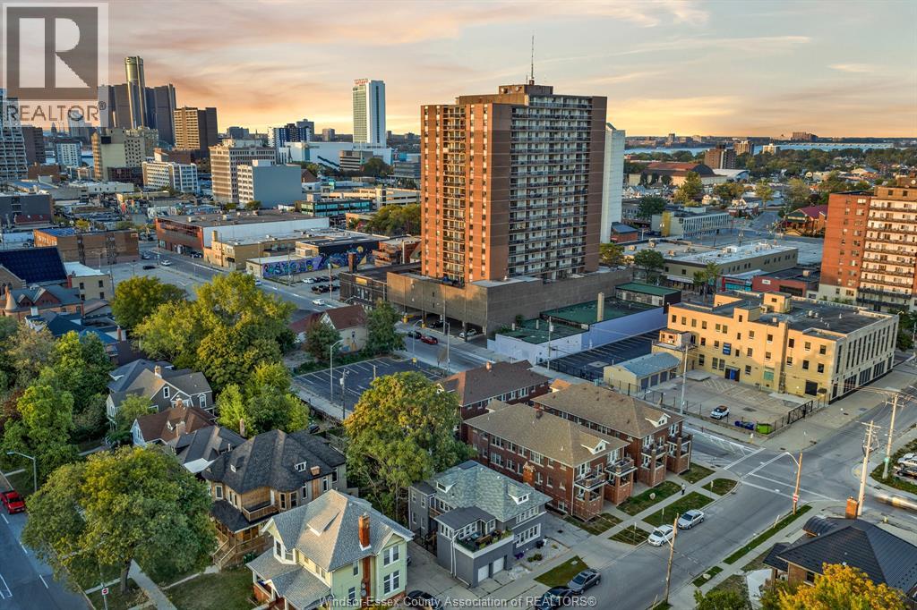 154-156 Elliott Street West, Windsor, Ontario  N9A 5Y7 - Photo 3 - 26008284