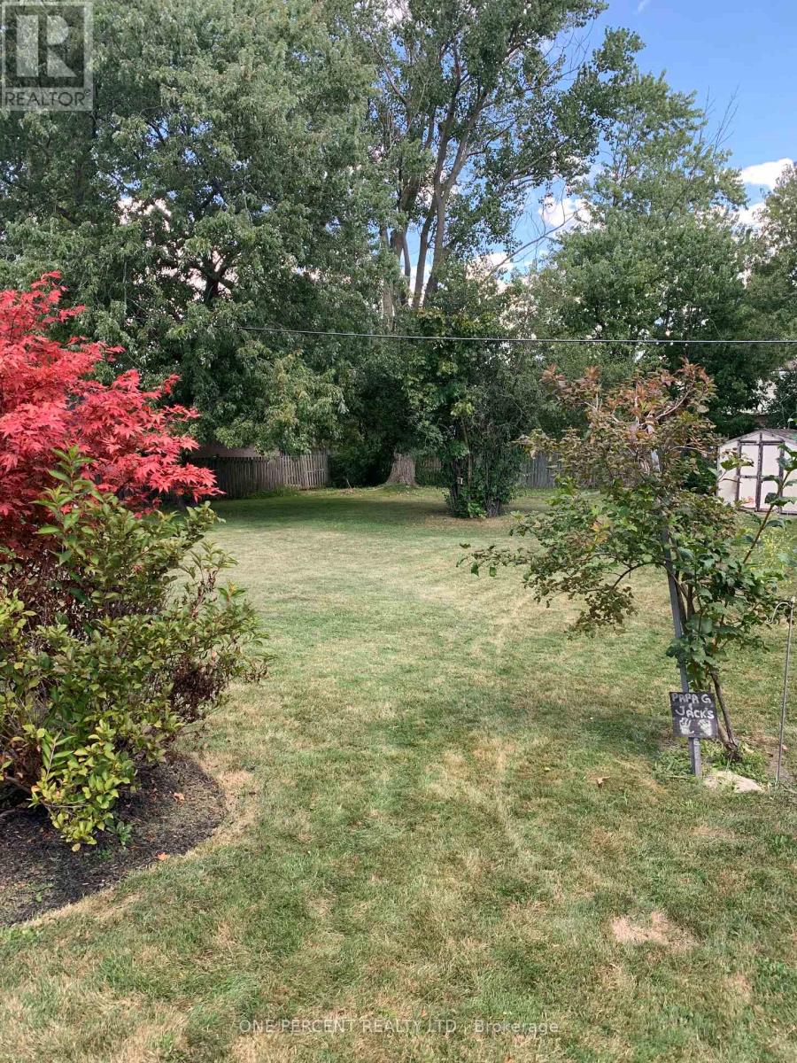 8800 Champlain Drive, Niagara Falls, Ontario  L2G 6Y6 - Photo 29 - X12998106