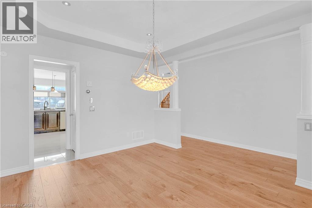 22 Woodhouse Street, Hamilton, Ontario  L9K 0H2 - Photo 5 - 40821329