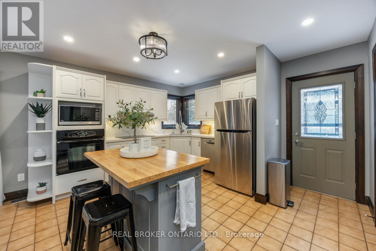 5 Sumac Road, Clarington, Ontario  L0B 1B0 - Photo 13 - E13004704