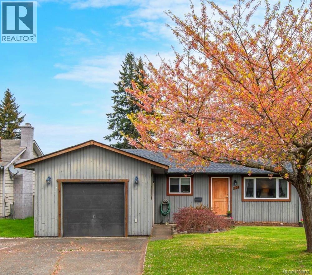 524 Grayson Rd, Campbell River, British Columbia  V9W 6K4 - Photo 1 - 1031978