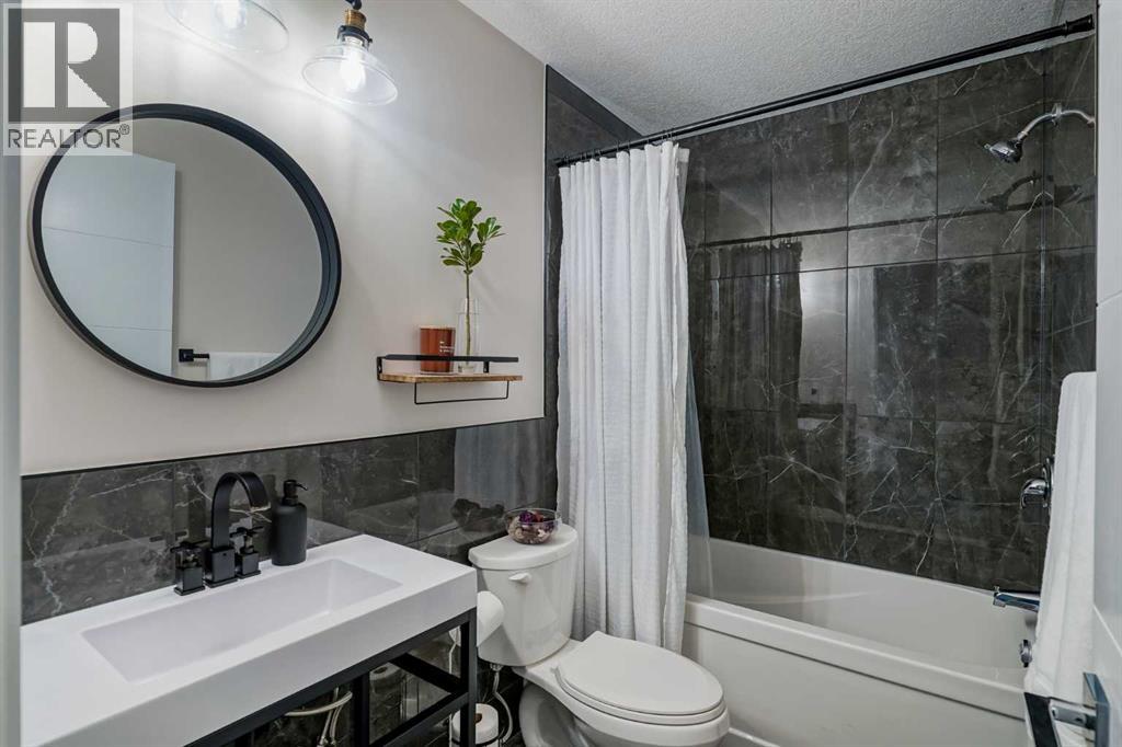 1117 Coopers Drive Sw, Airdrie, Alberta  T4B 0Z8 - Photo 37 - A2299748