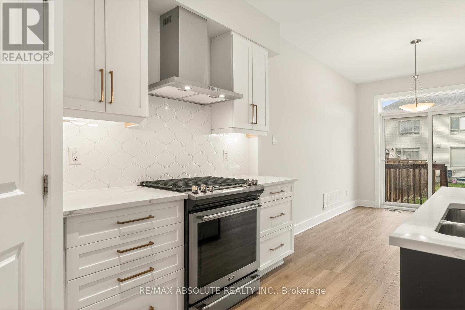 34 Taber Street, Carleton Place, Ontario  K7C 0H2 - Photo 10 - X13004680