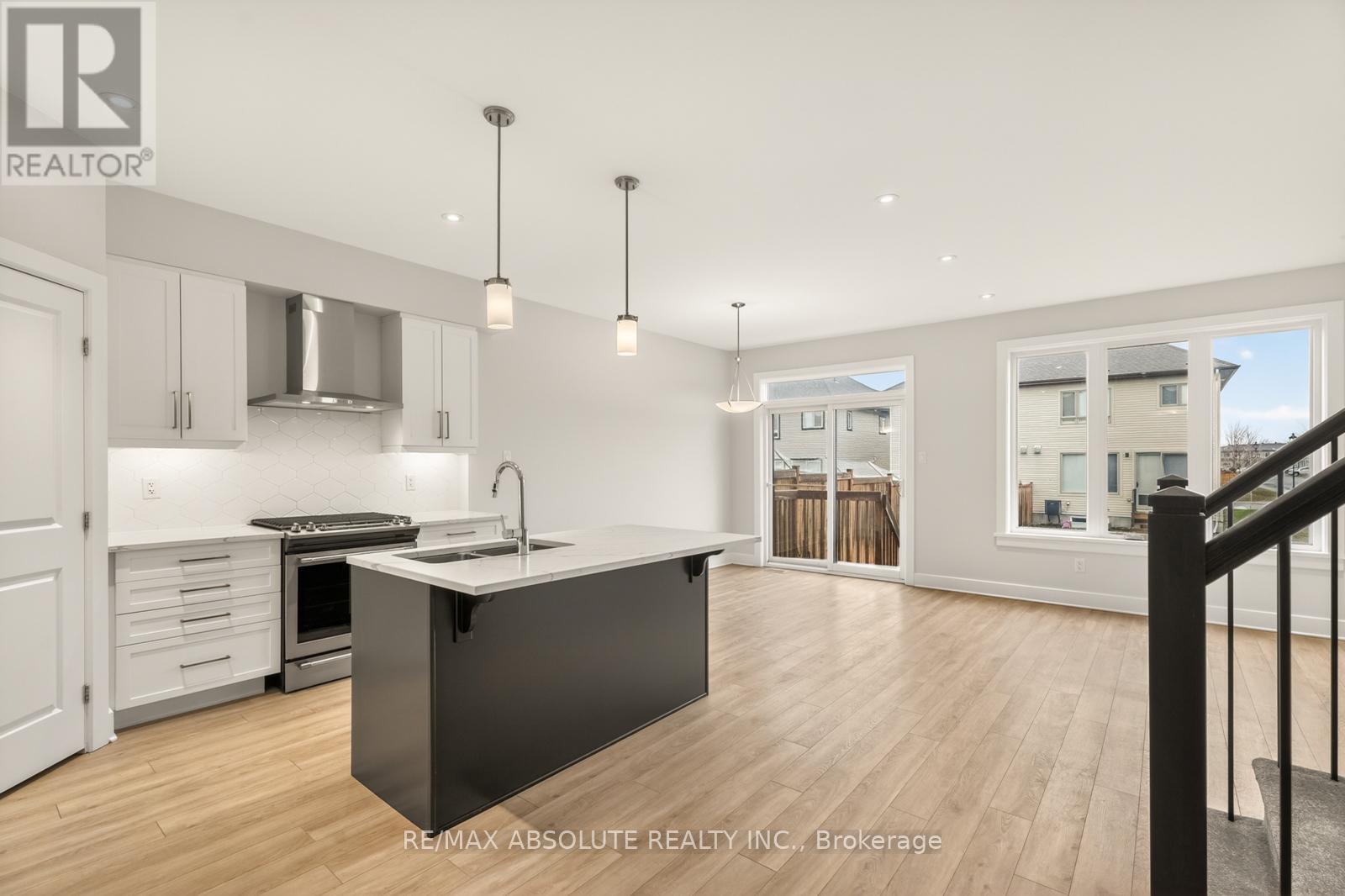 34 Taber Street, Carleton Place, Ontario  K7C 0H2 - Photo 6 - X13004680