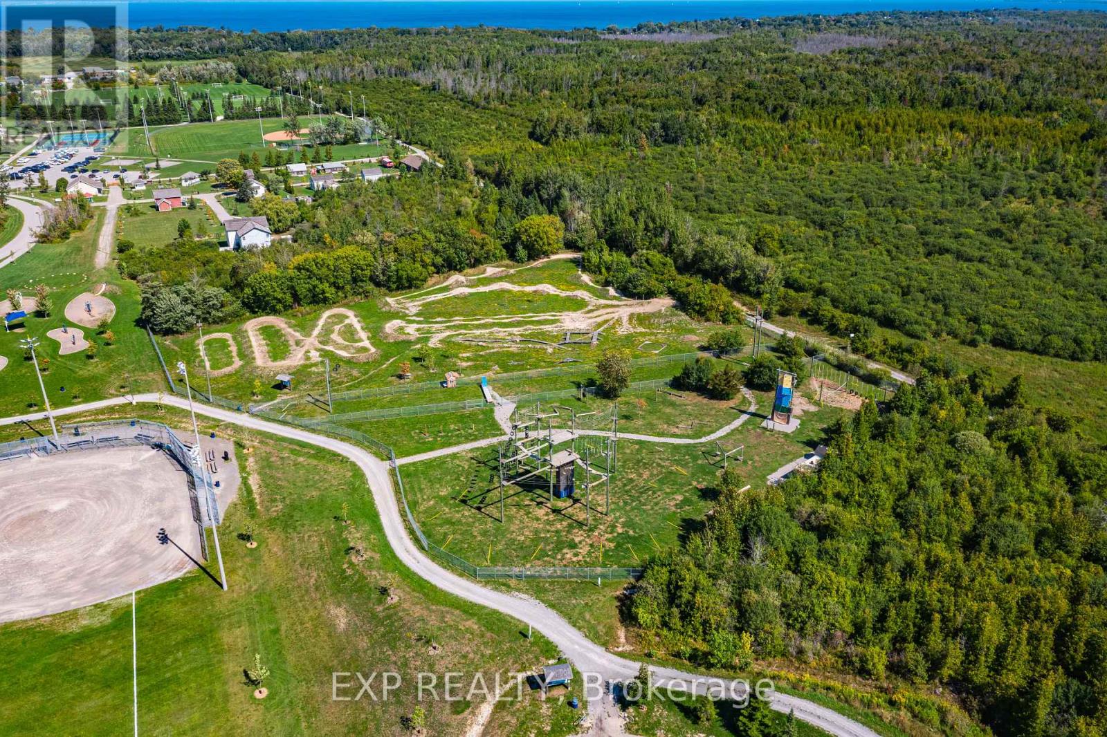 26839 Civic Centre Road, Georgina, Ontario  L4P 3E9 - Photo 27 - N12999984