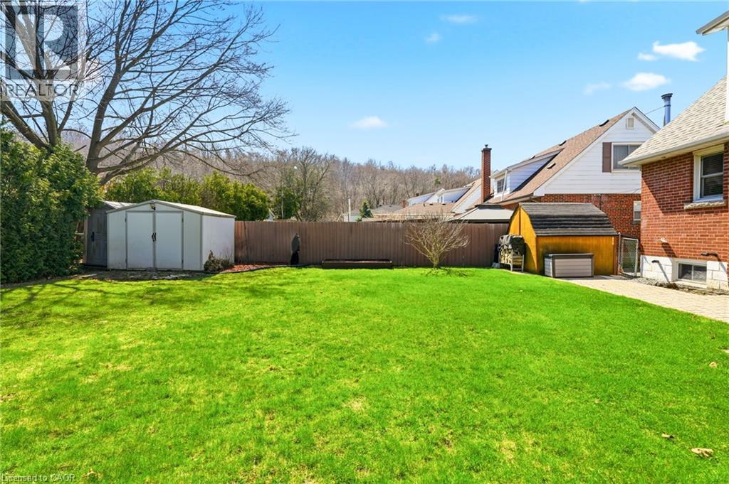 15 Roselle Place, Stoney Creek, Ontario  L8G 1R2 - Photo 44 - 40819734