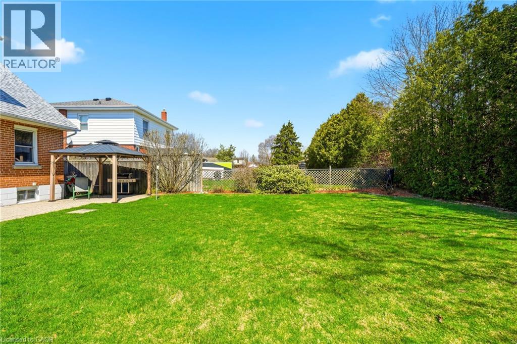 15 Roselle Place, Stoney Creek, Ontario  L8G 1R2 - Photo 45 - 40819734