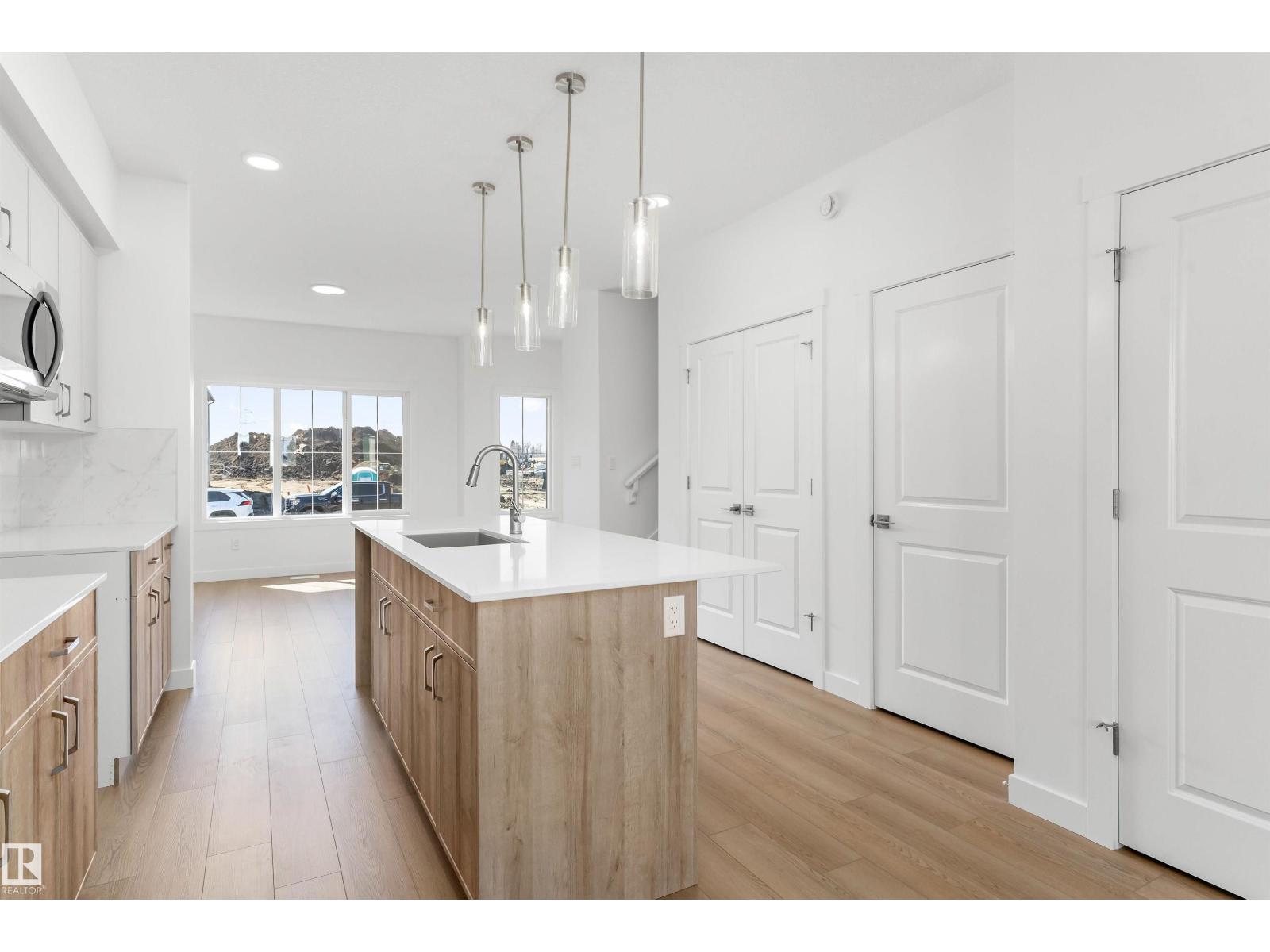 1060 14 Av Nw, Edmonton, Alberta  T6T 2W7 - Photo 13 - E4477234