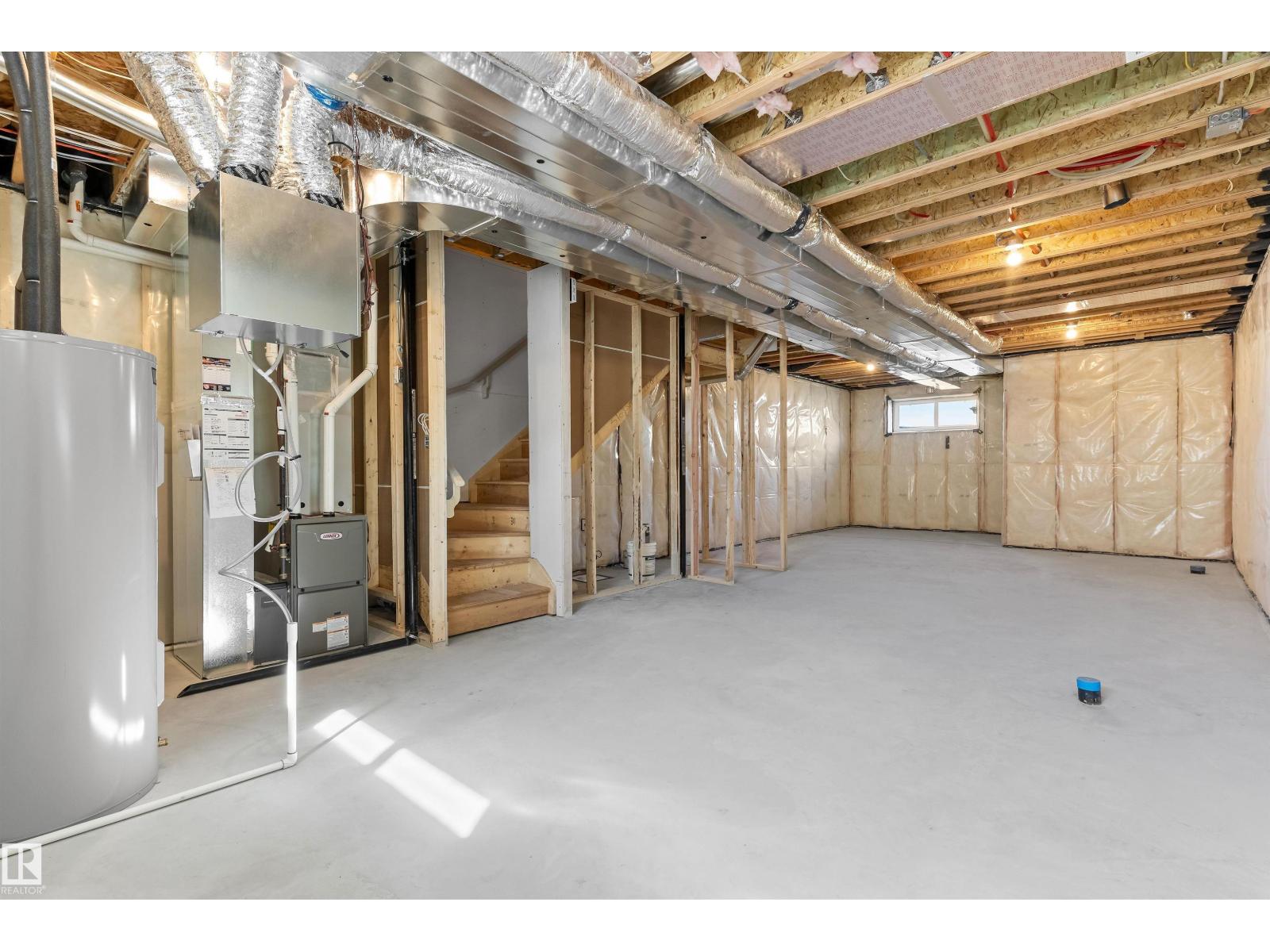 1060 14 Av Nw, Edmonton, Alberta  T6T 2W7 - Photo 37 - E4477234