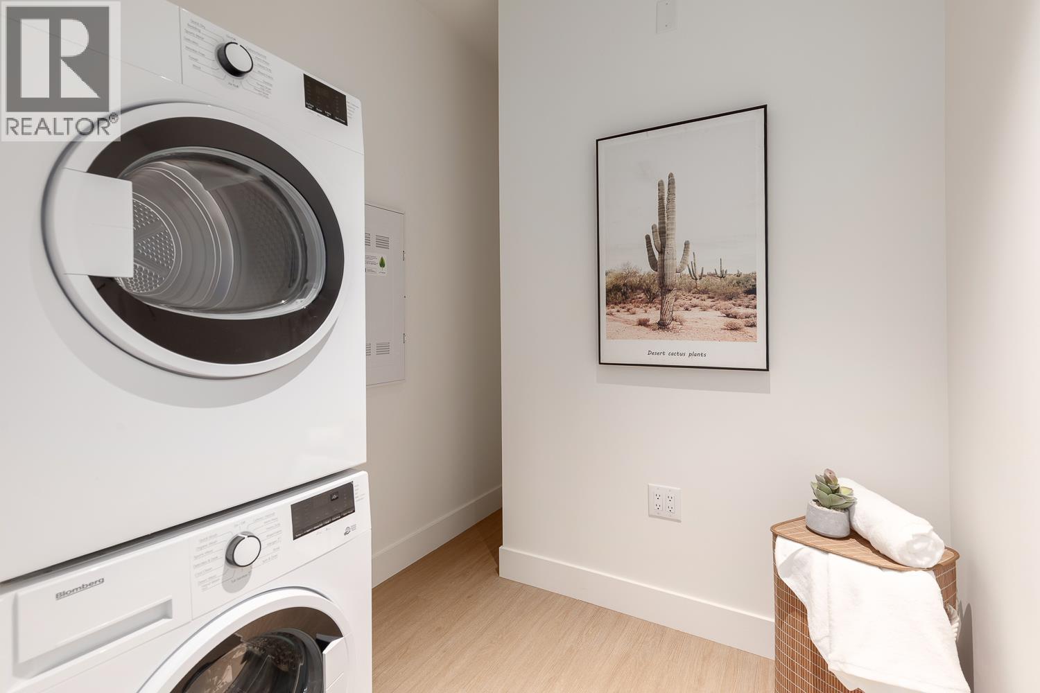 601 2235 E Broadway, Vancouver, British Columbia  V5N 0J5 - Photo 18 - R3112178