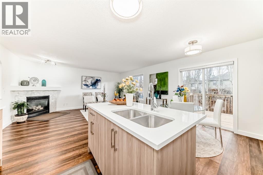 87 Bridlepost Green Sw, Calgary, Alberta  T2Y 4A1 - Photo 9 - A2287138