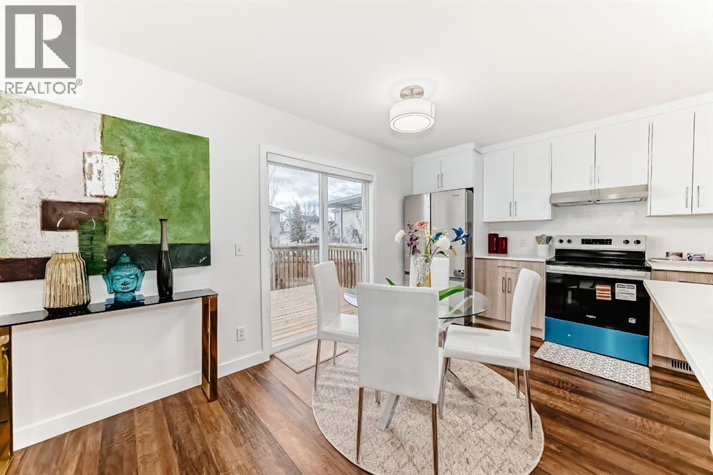 87 Bridlepost Green Sw, Calgary, Alberta  T2Y 4A1 - Photo 11 - A2287138