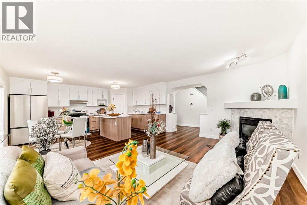 87 Bridlepost Green Sw, Calgary, Alberta  T2Y 4A1 - Photo 3 - A2287138