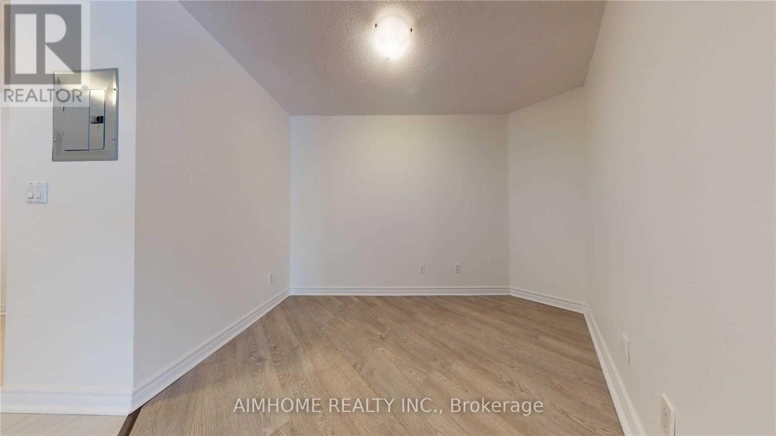 912 - 111 Elizabeth Street, Toronto, Ontario  M5G 1P7 - Photo 11 - C13004156