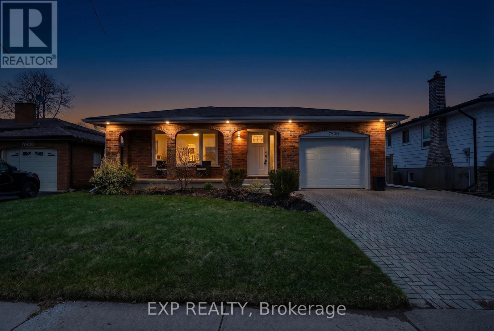 7260 CASEY STREET, Niagara Falls, Ontario