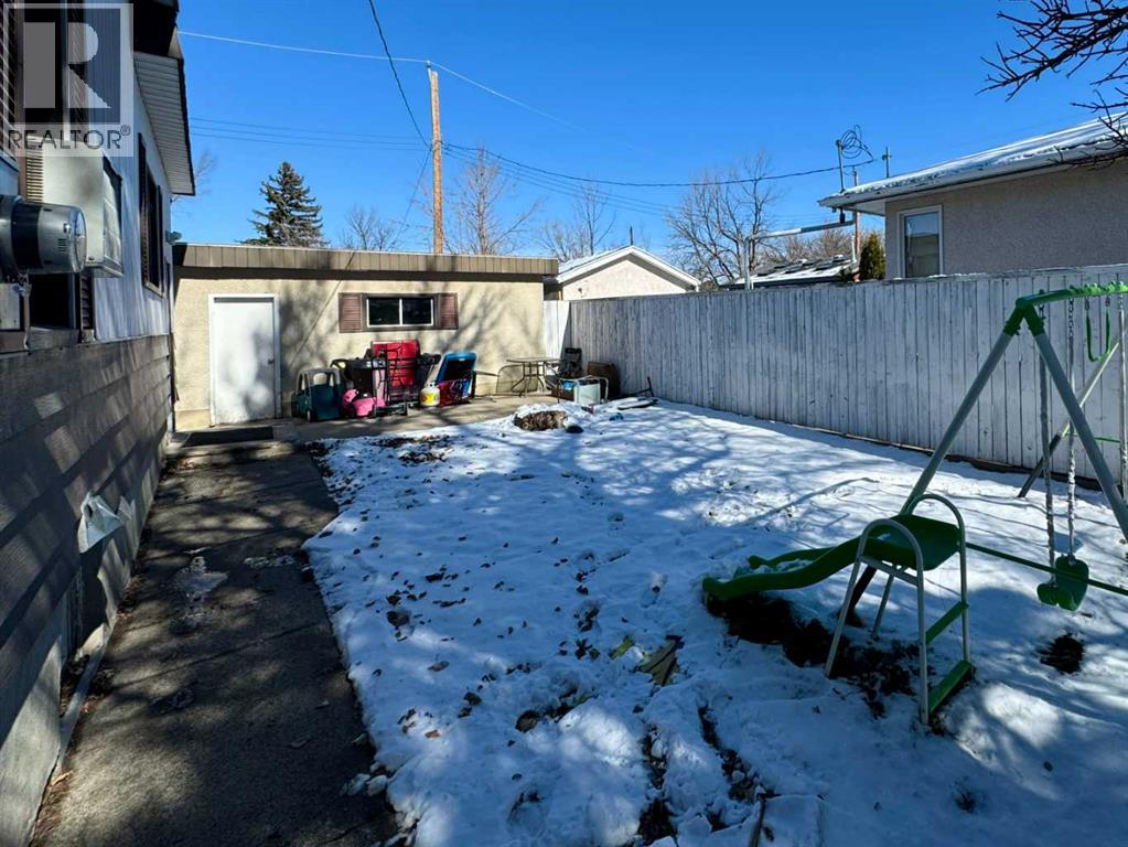 1813 4 Avenue N, Lethbridge, Alberta  T1H 0L6 - Photo 22 - A2292321