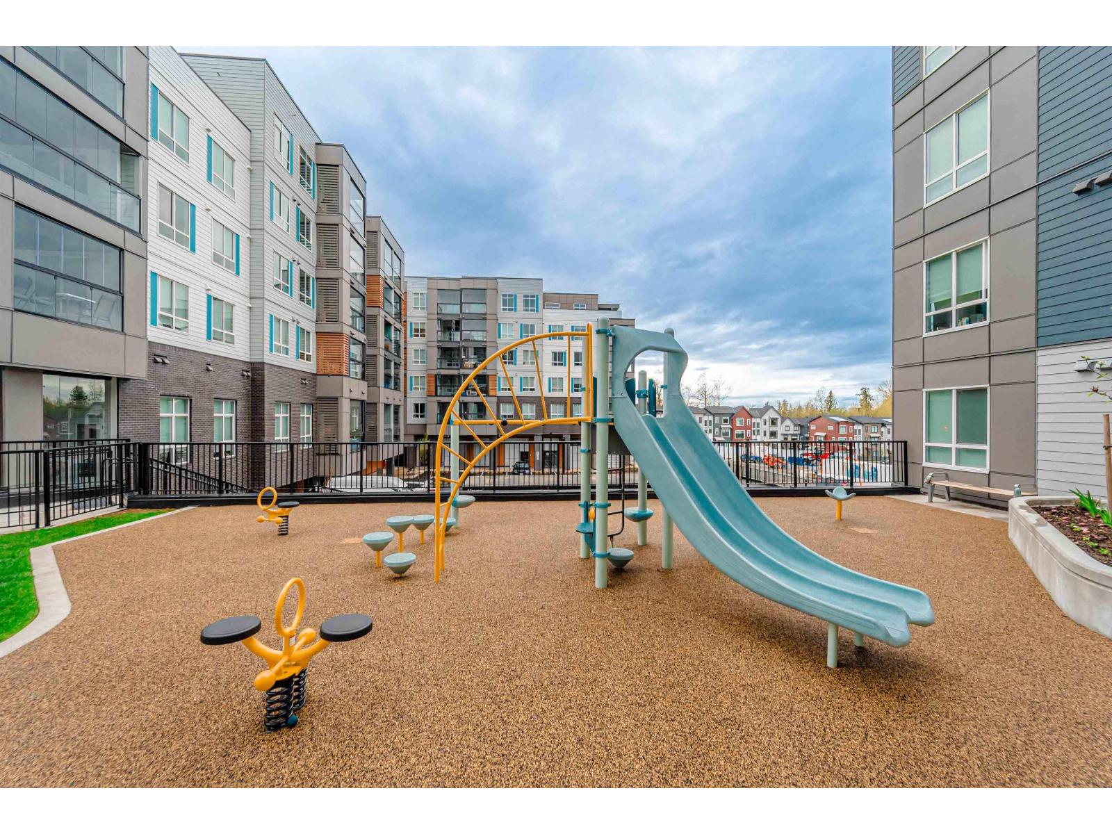 519 19885 76 Avenue, Langley, British Columbia  V2Y 4M5 - Photo 40 - R3111358