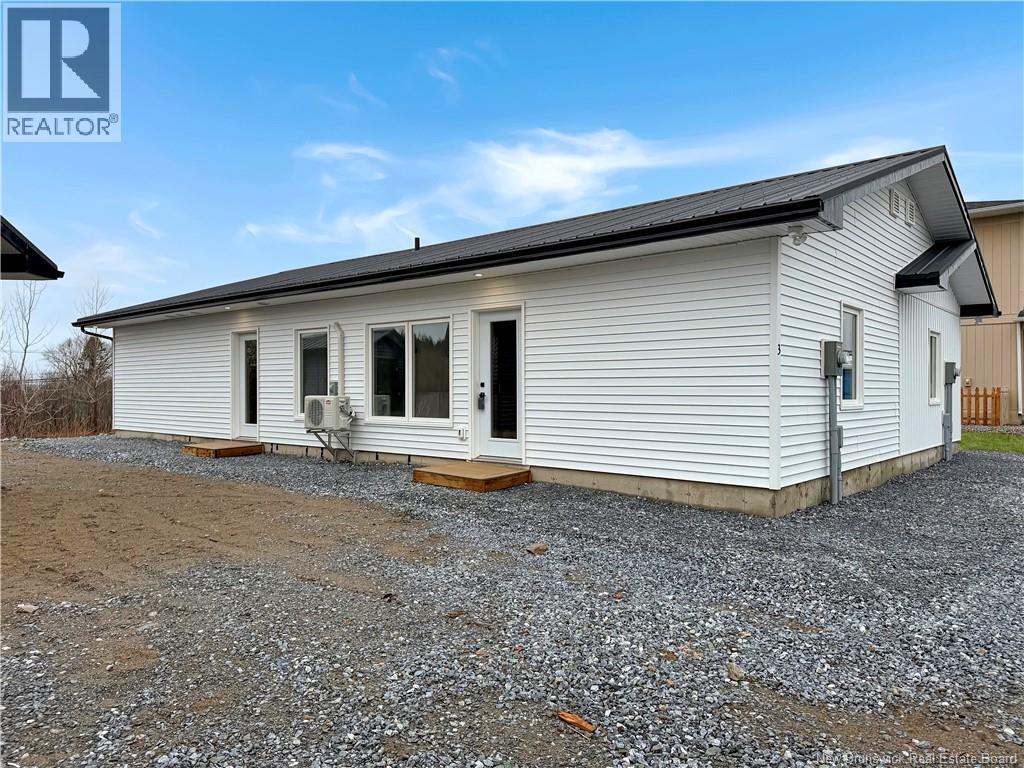 3 Berryman Street, Saint John, New Brunswick  E2J 0E4 - Photo 1 - NB135593