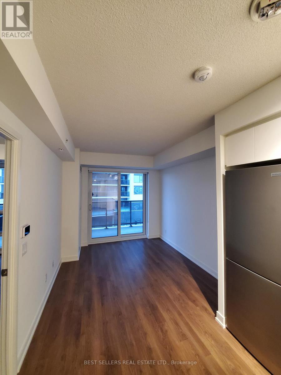 605 - 30 Samuel Wood Way, Toronto, Ontario  M9B 1B1 - Photo 8 - W13004694