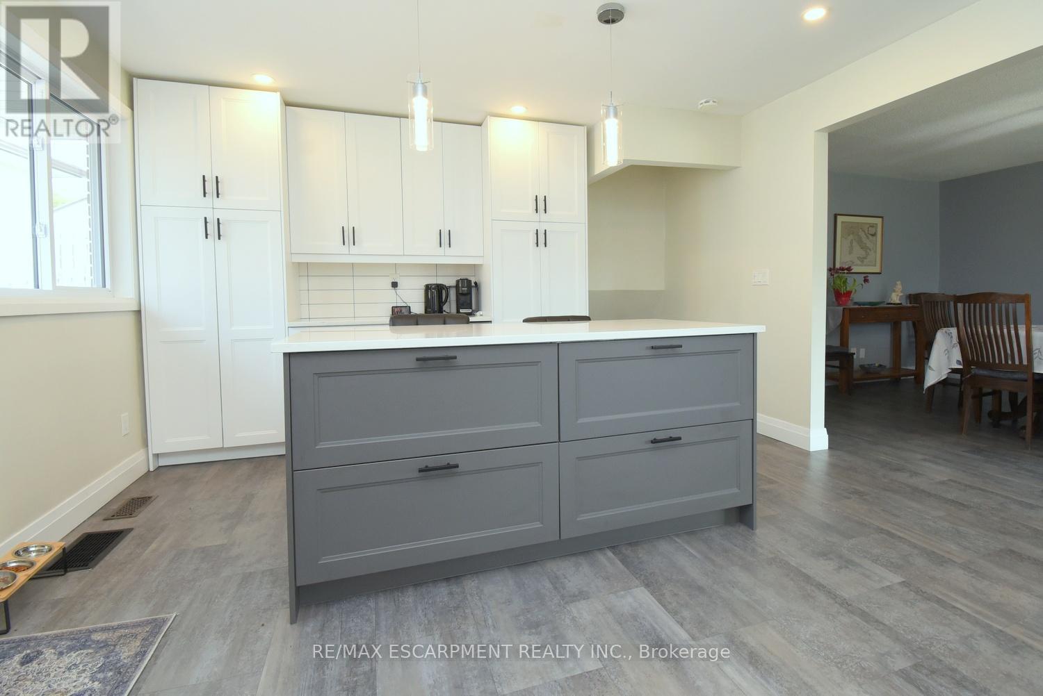 316 Cranbrook Drive, Hamilton, Ontario  L9C 4T3 - Photo 16 - X13004700