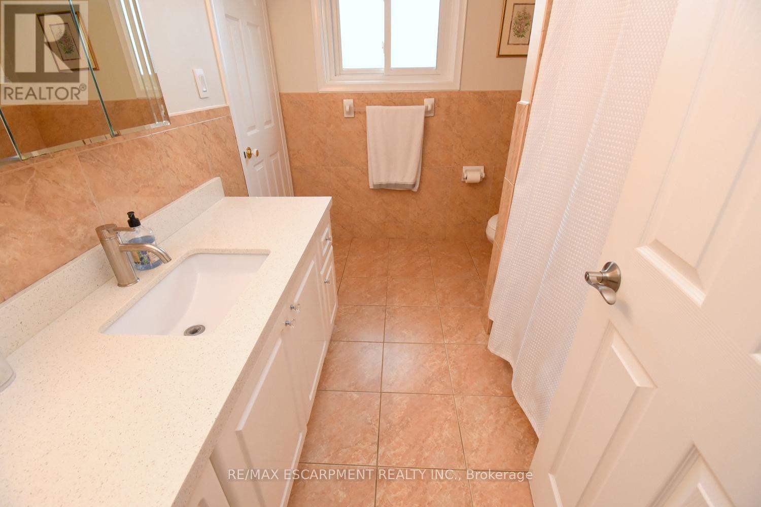 316 Cranbrook Drive, Hamilton, Ontario  L9C 4T3 - Photo 31 - X13004700