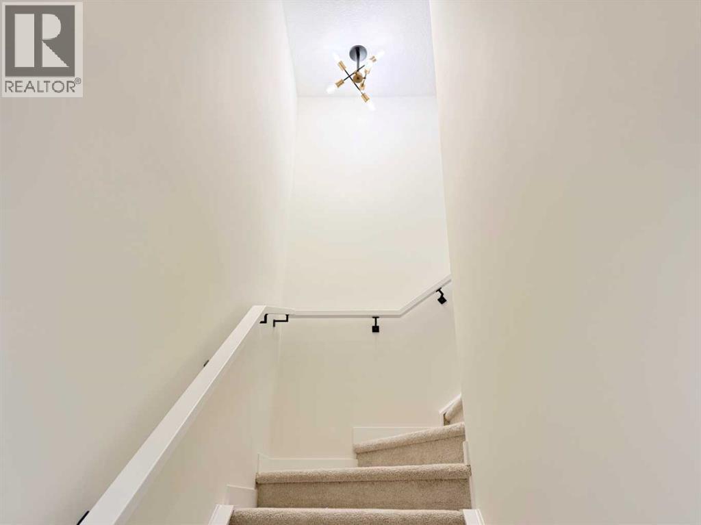 322 Sundown Road, Cochrane, Alberta  T4C 3H2 - Photo 24 - A2193822