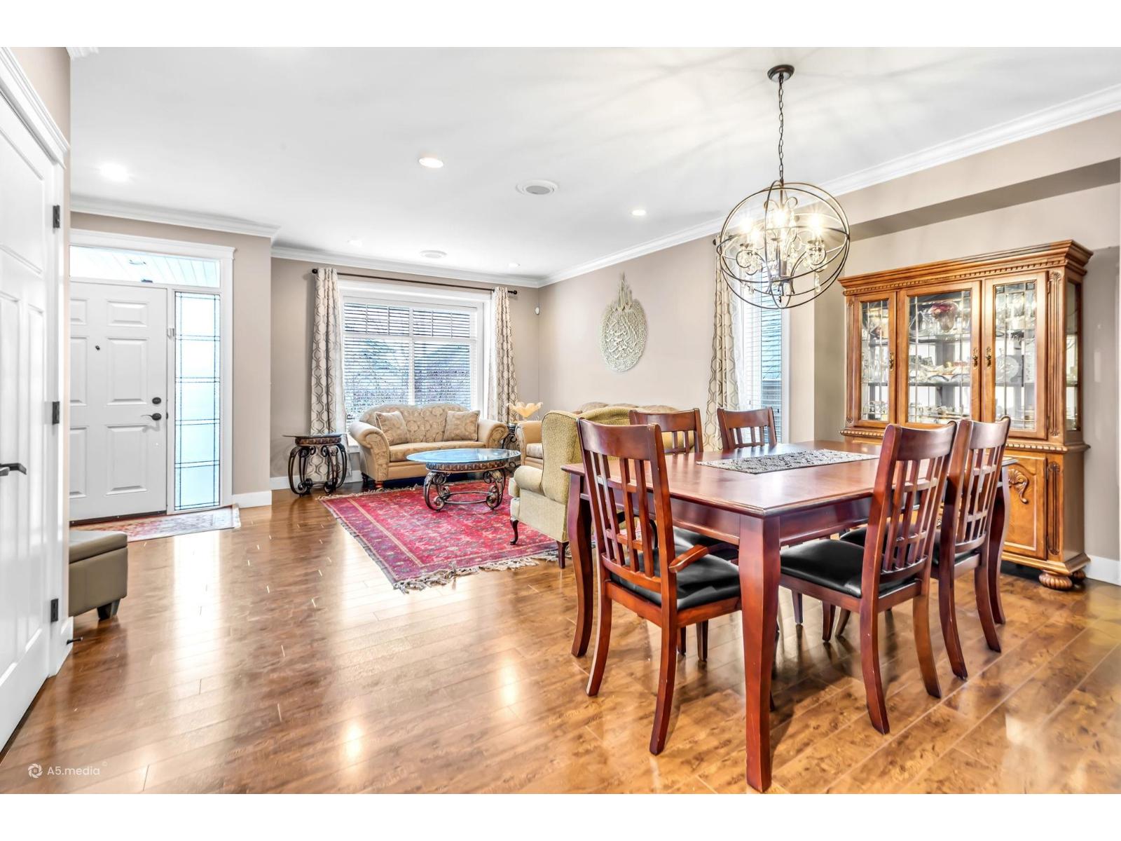 6082 145a Street, Surrey, British Columbia  V3S 4R6 - Photo 4 - R3112079