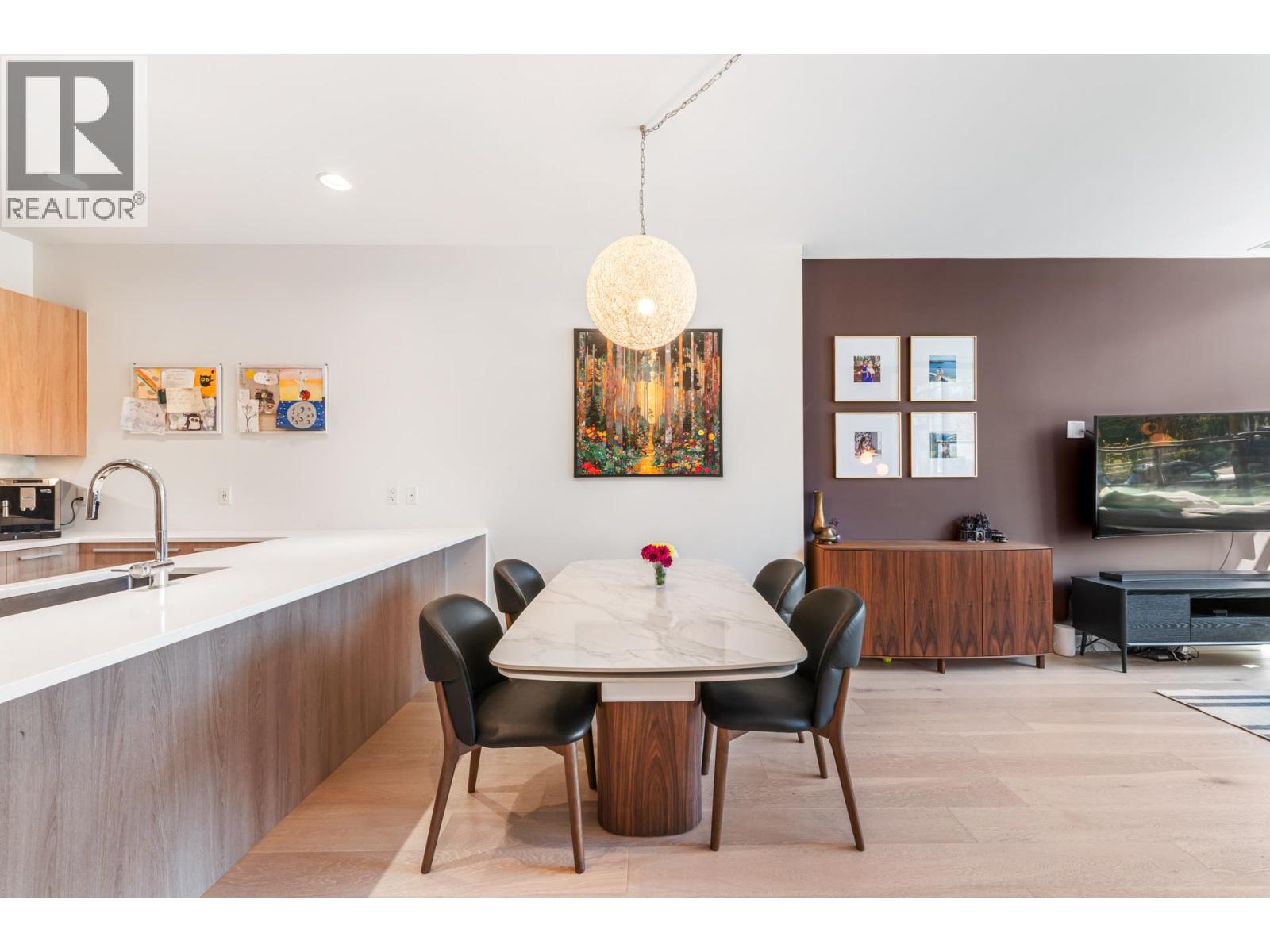 2765 Mountain Highway, North Vancouver, British Columbia  V7J 0B4 - Photo 6 - R3110600