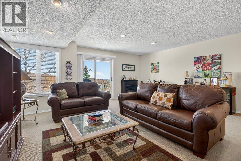 92 Hamptons Link NW, Calgary, Alberta  T3A 5V9 - Photo 34 - A2300604