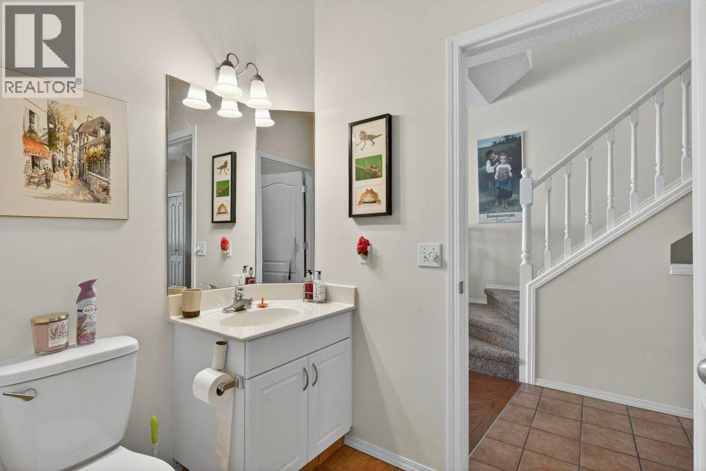 92 Hamptons Link NW, Calgary, Alberta  T3A 5V9 - Photo 6 - A2300604