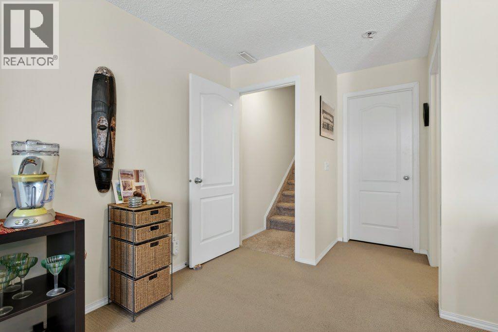 92 Hamptons Link NW, Calgary, Alberta  T3A 5V9 - Photo 32 - A2300604