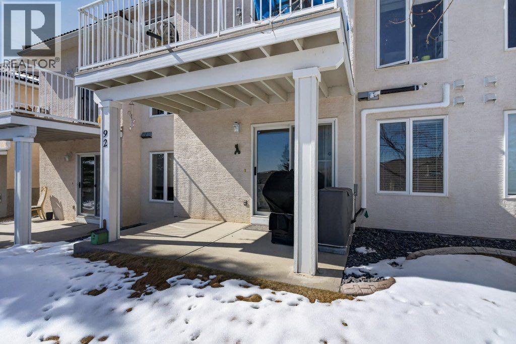92 Hamptons Link NW, Calgary, Alberta  T3A 5V9 - Photo 38 - A2300604