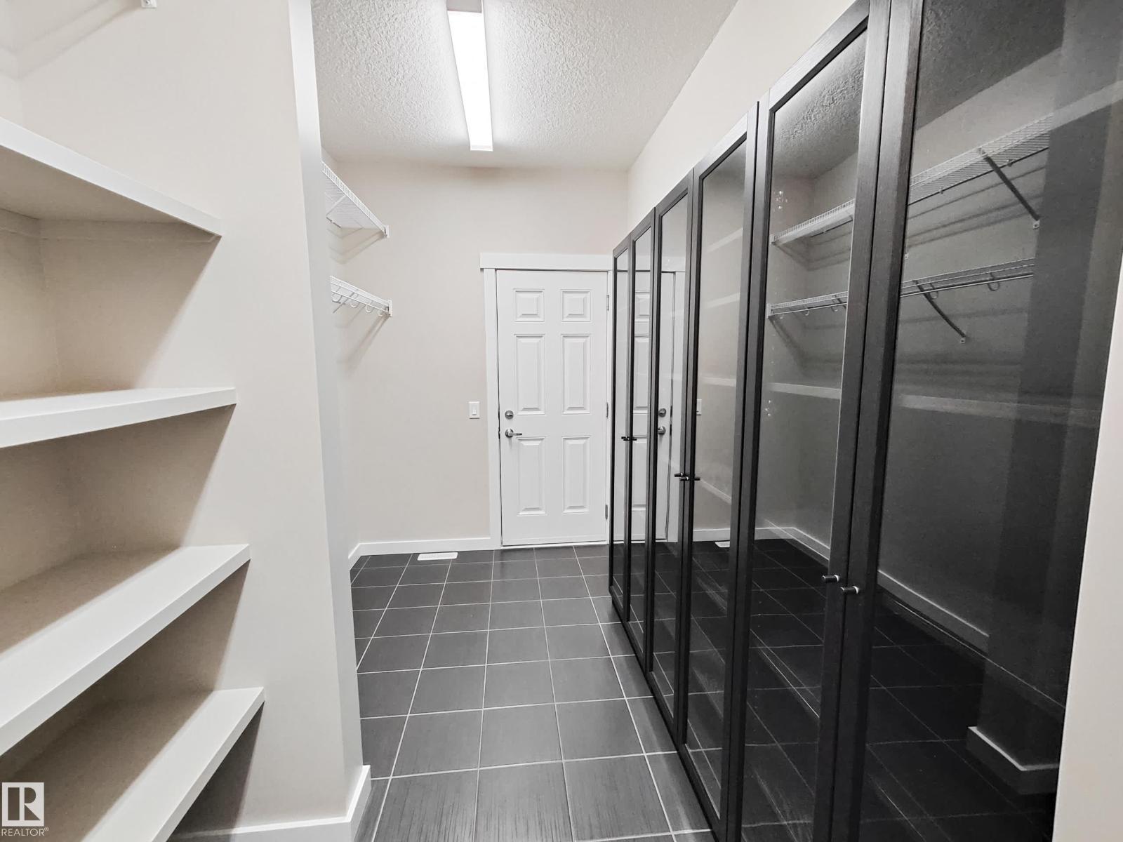 8008 18 Av Sw Sw, Edmonton, Alberta  T6X 0Z8 - Photo 18 - E4482477