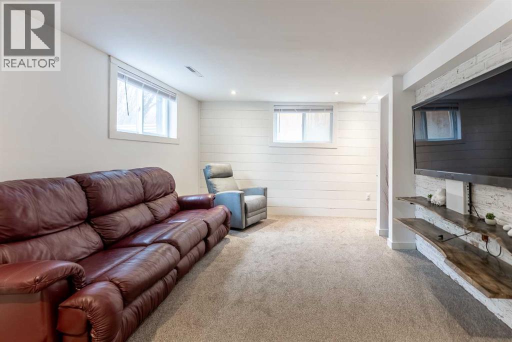 825 7 Street S, Lethbridge, Alberta  T1J 2H7 - Photo 21 - A2301464