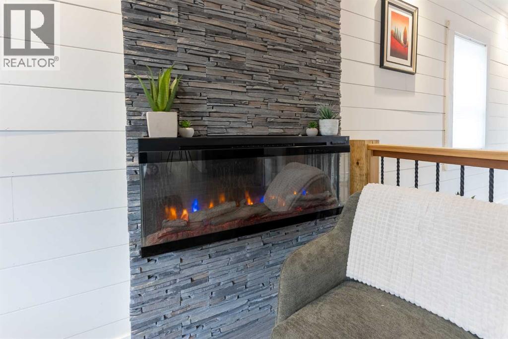 825 7 Street S, Lethbridge, Alberta  T1J 2H7 - Photo 8 - A2301464